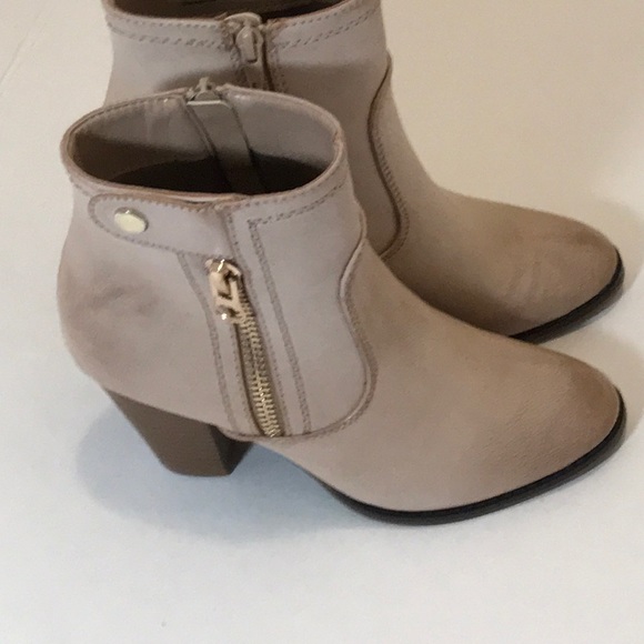 apt 9 advisor women's ankle boots